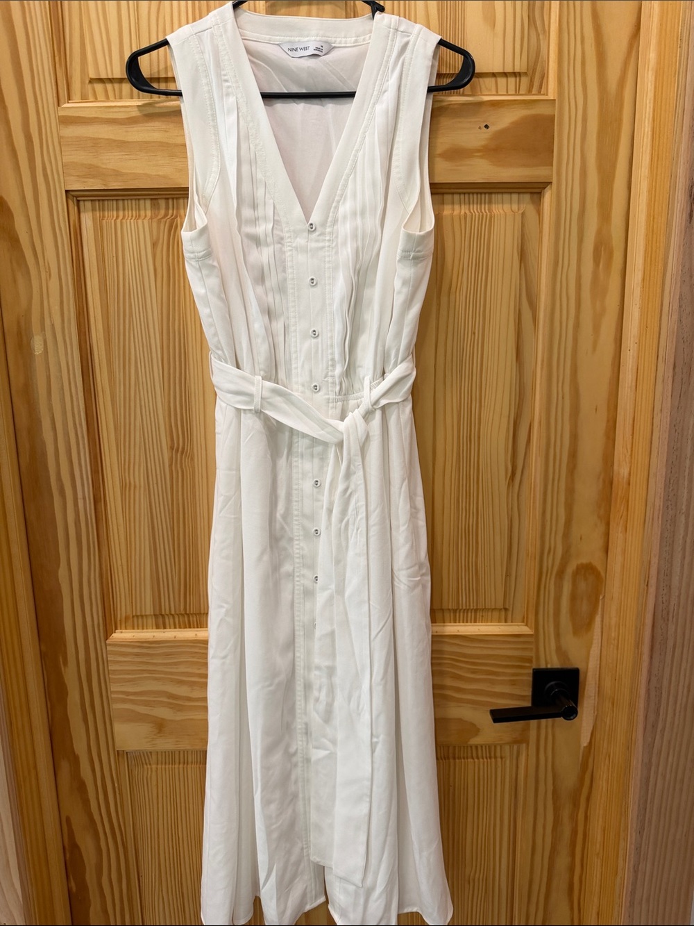 Nine West White V-Neck Pleated Midi Dress